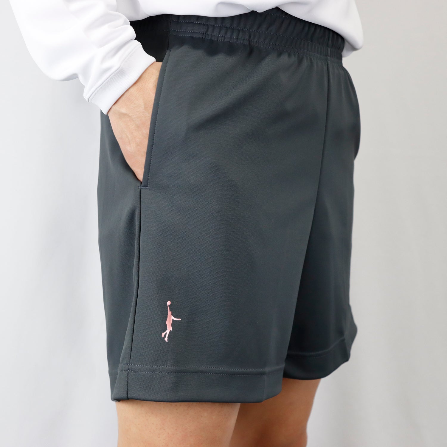 バスケットボールキャラクター刺繍ショートパンツ バスケットボールキャラクター刺繍ショートパンツ