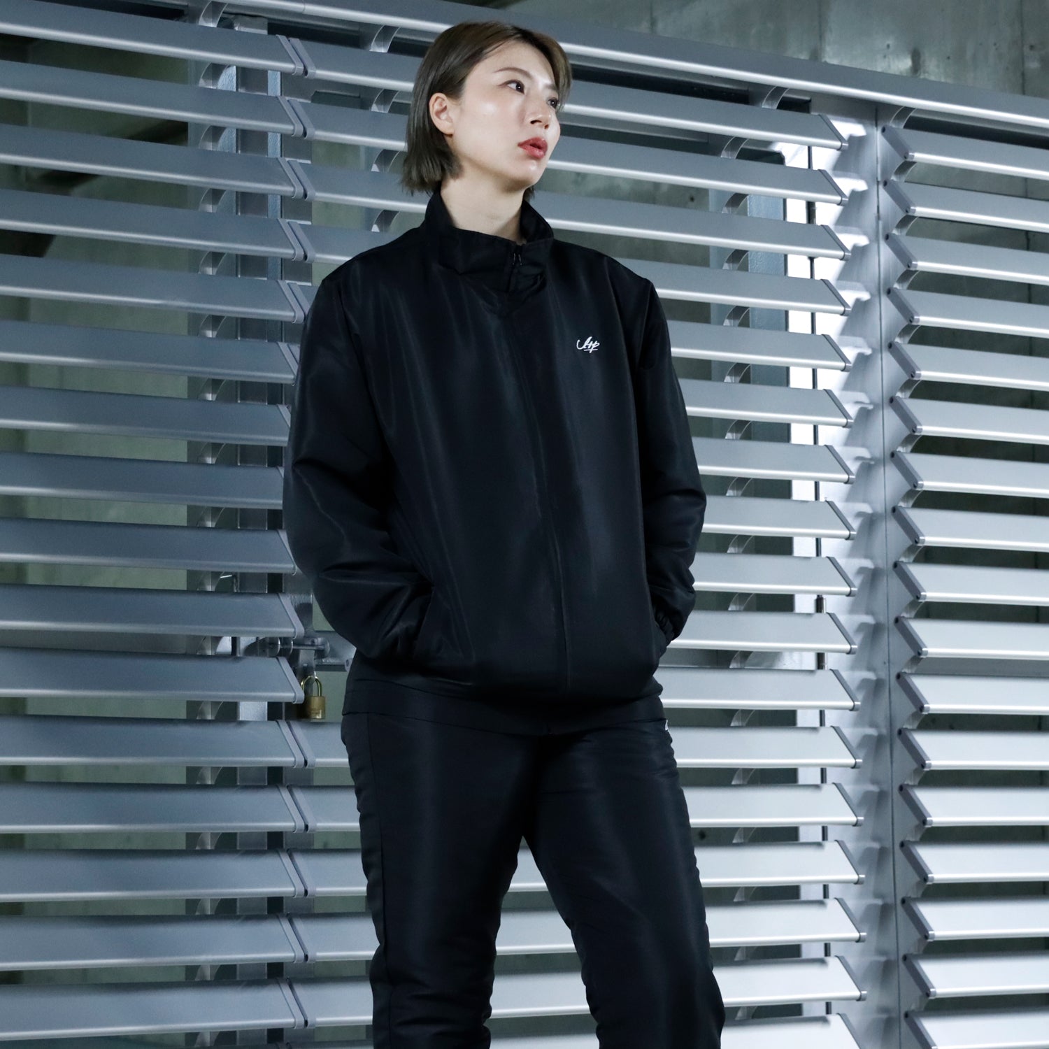 【新品タグ付き】IN THE PAINT パディドジャケット ITPカーシブ パデッドジャケット ITP25461