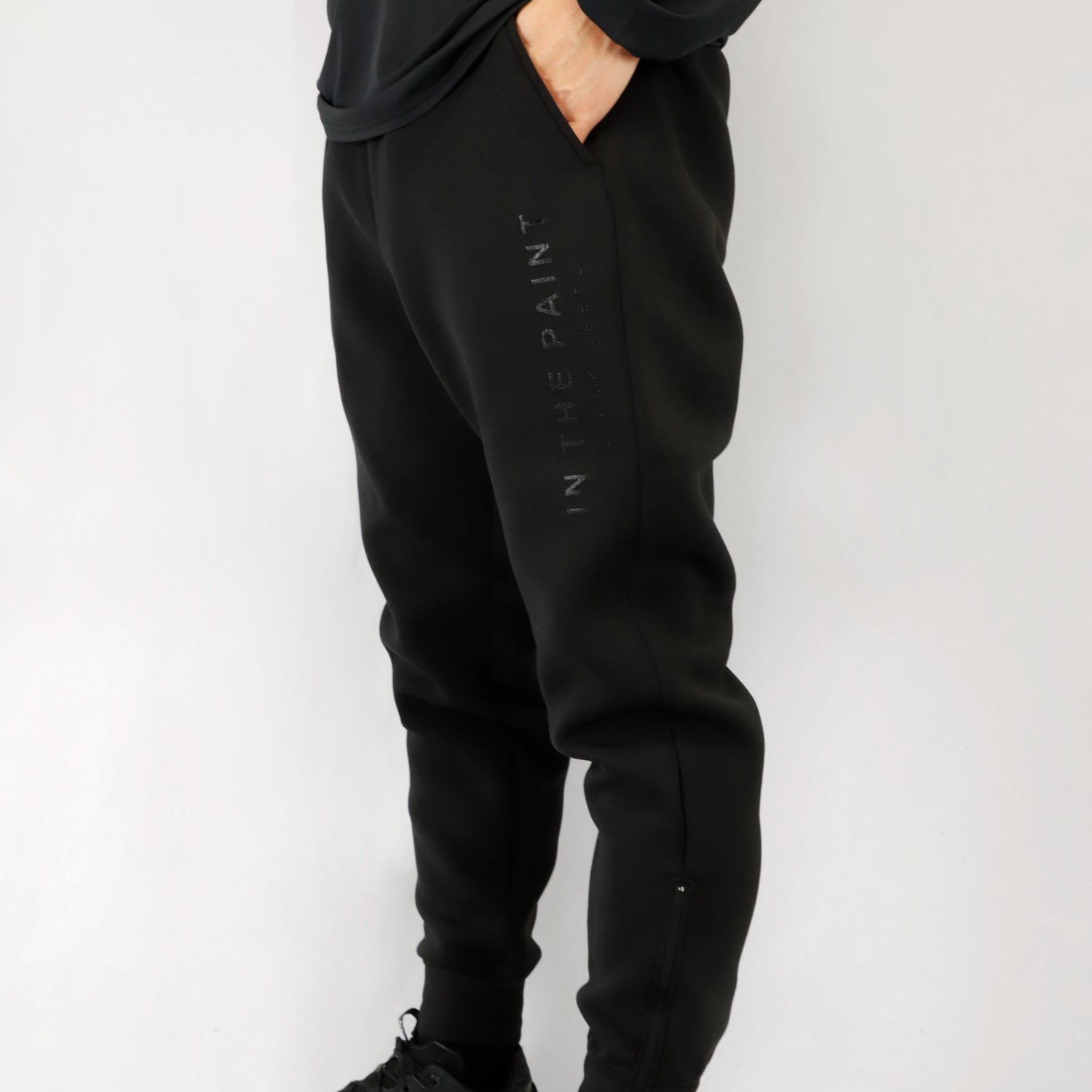 限定] インザペイントブラックレーベル スウェットパンツ ITPBL25724