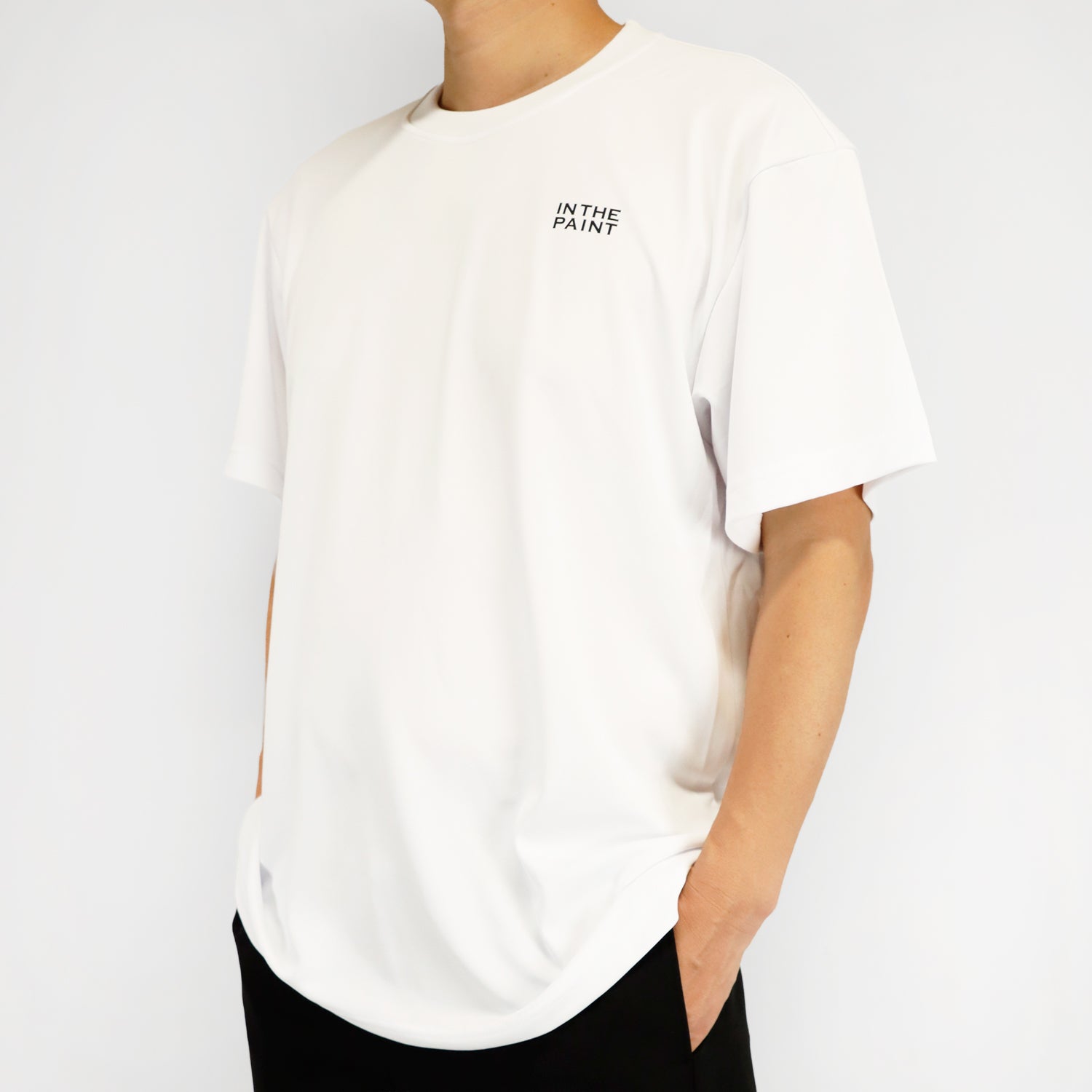 タイポグラフィー ツーステップロゴ Tシャツ ITP26064