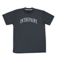 ベーシック カレッジロゴ Tシャツ ITP25332
